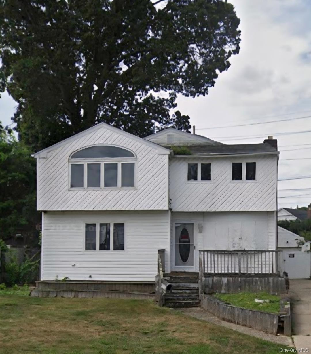 Martin Ave, Bellmore, NY 11710