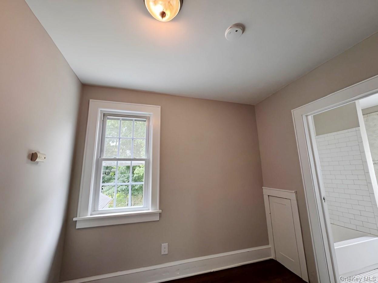 S Grand Ave, Poughkeepsie, NY 12603