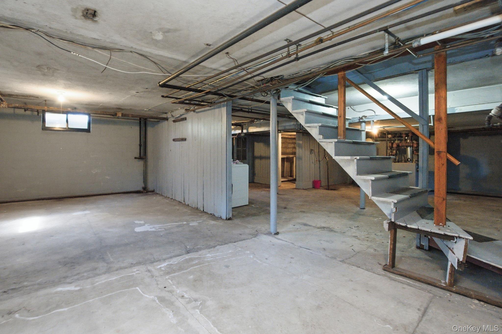 Seymour Pl, White Plains, NY 10605