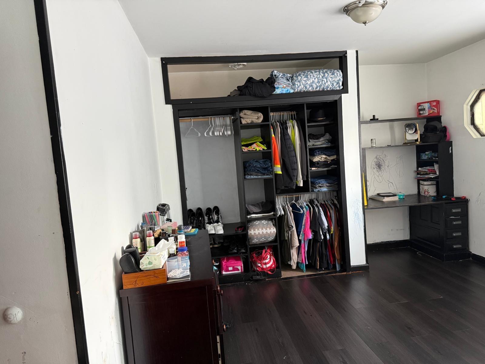 223rd St, Queens Village, NY 11429