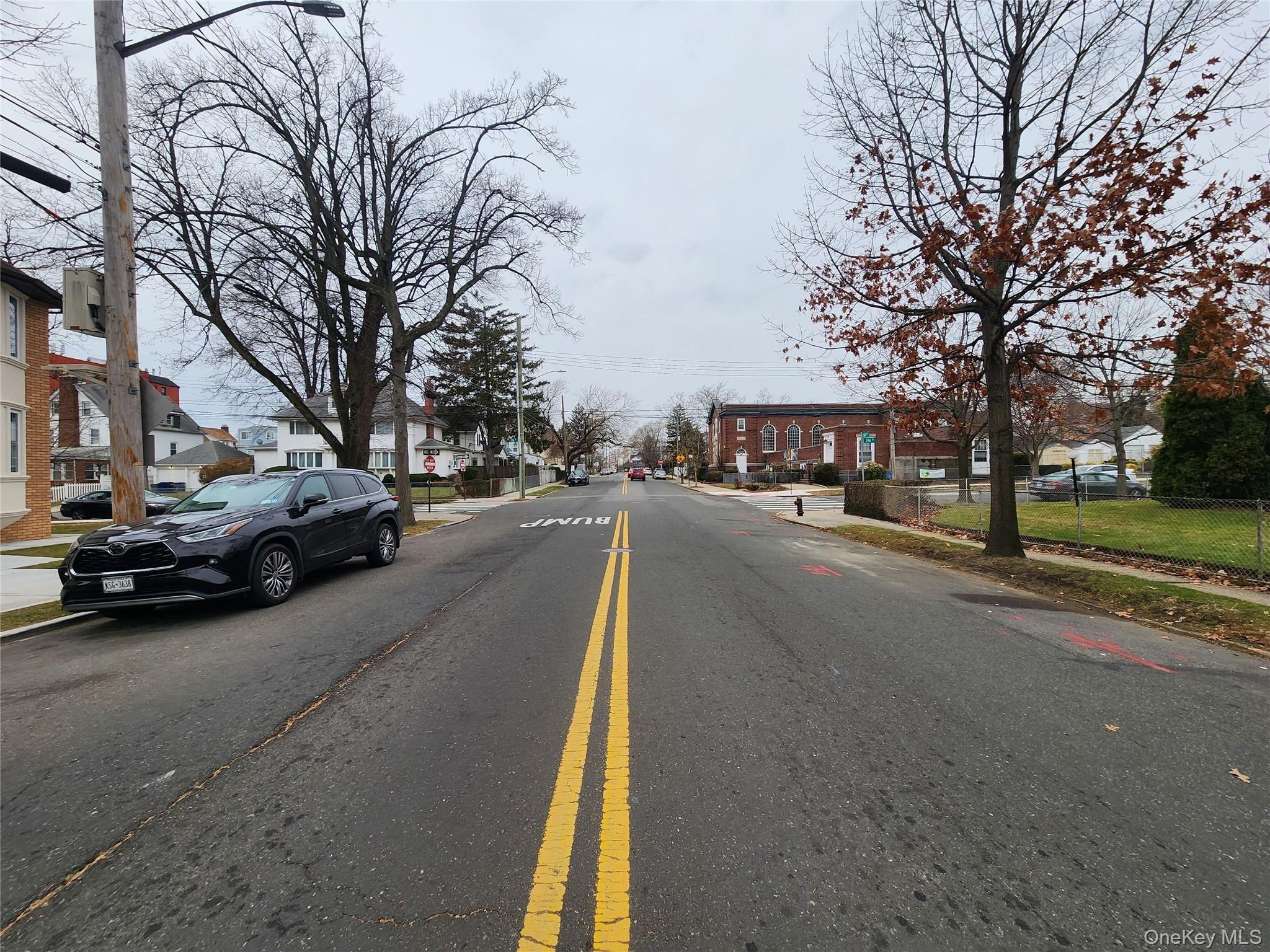 104th Ave, Saint Albans, NY 11412