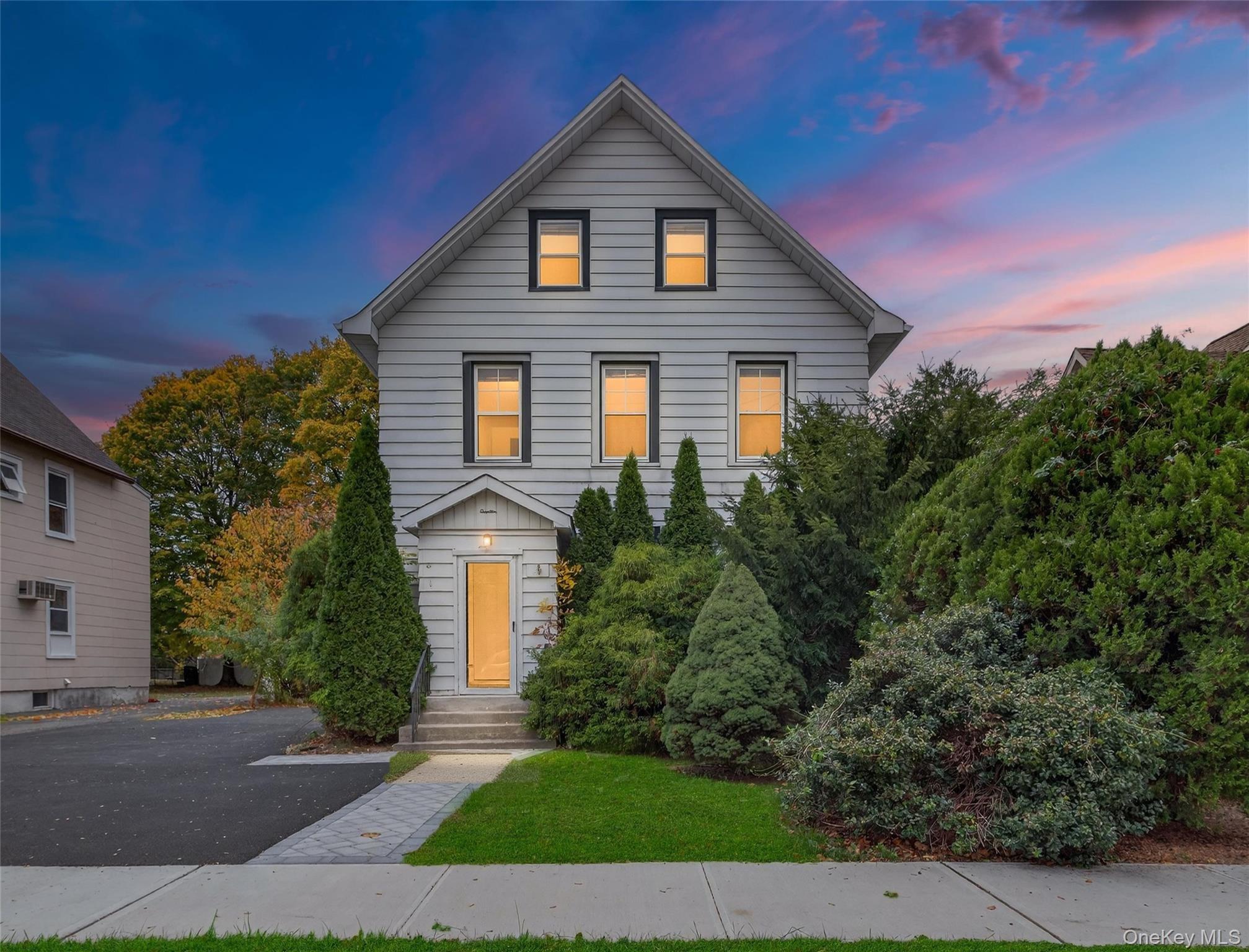 W Maple Ave, Suffern, NY 10901