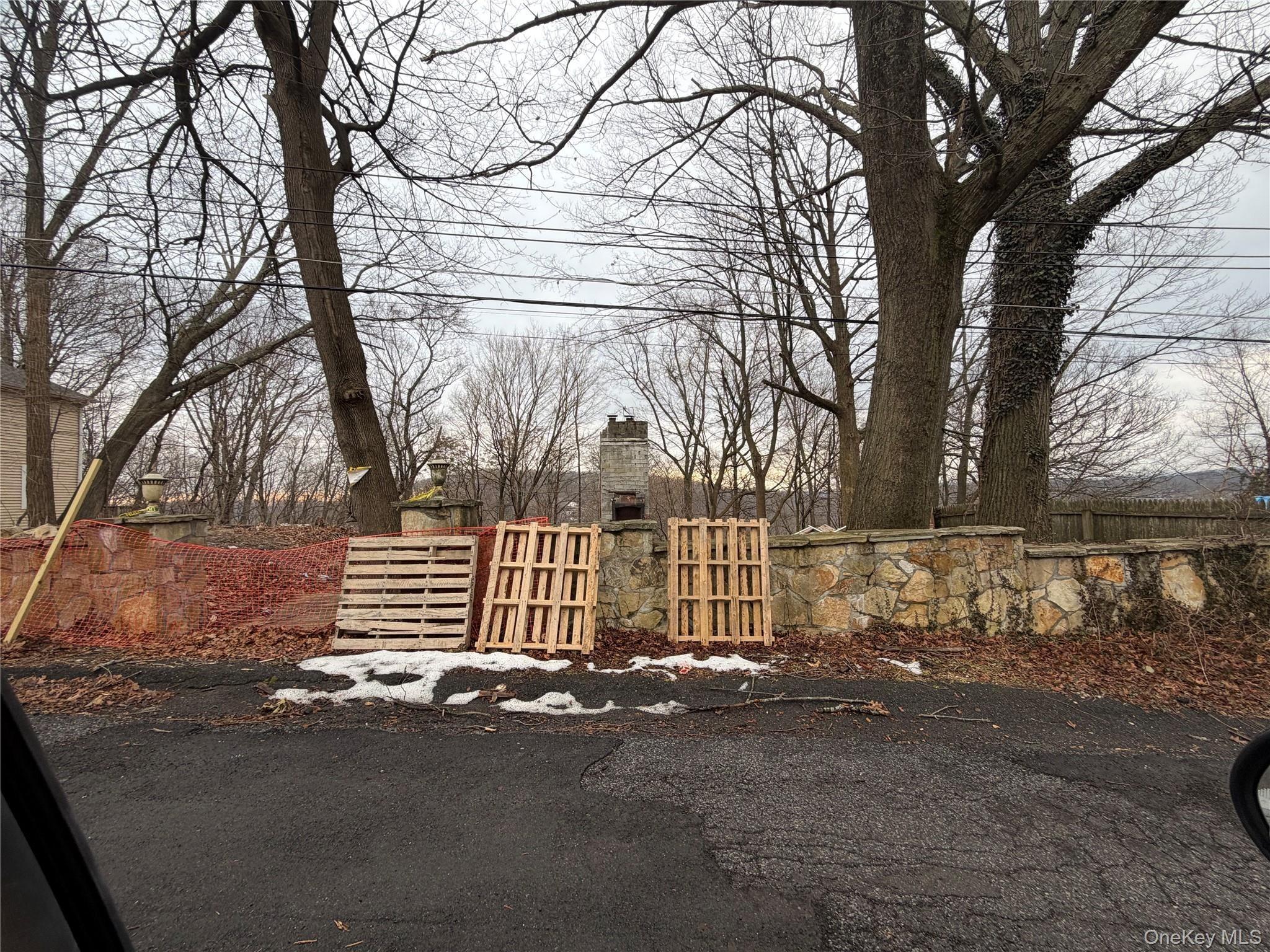 Amawalk Rd, Carmel, NY 10512