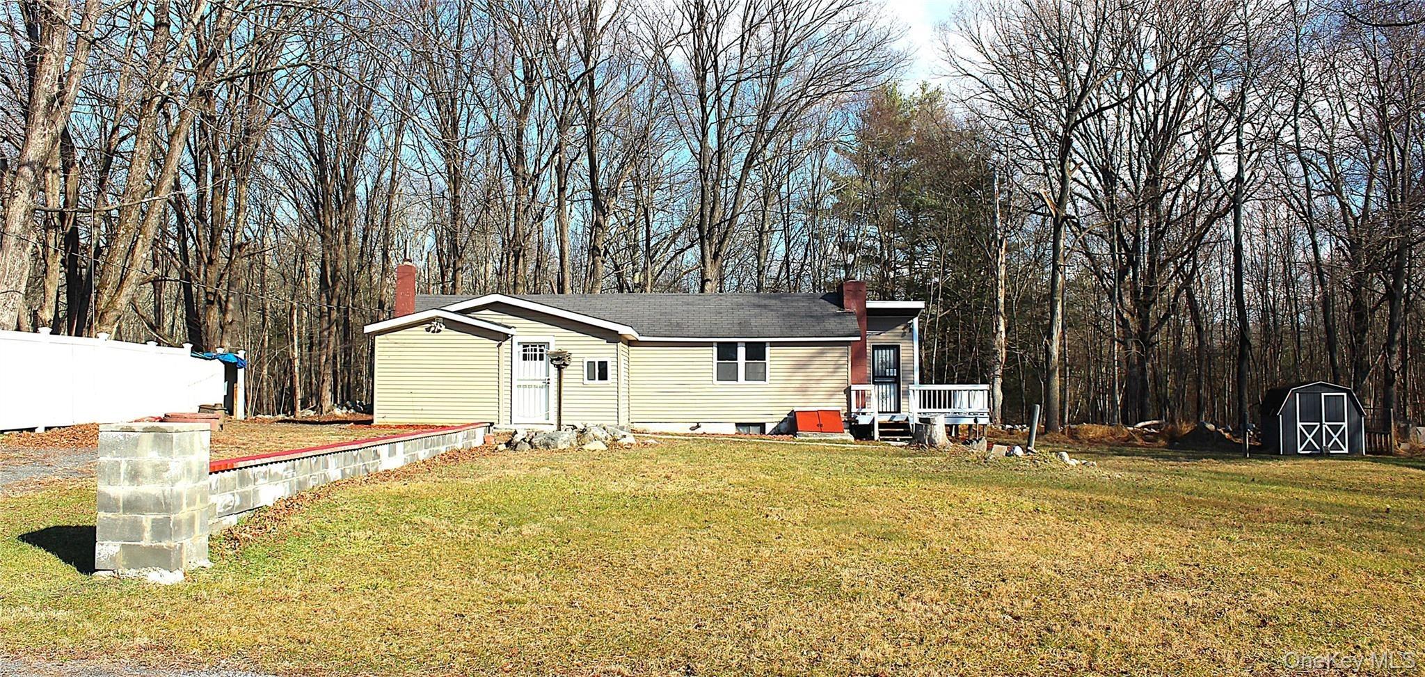 Terwilliger Ln, Pine Bush, NY 12566