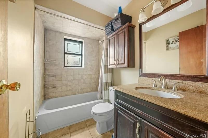 E 87th St, Brooklyn, NY 11236