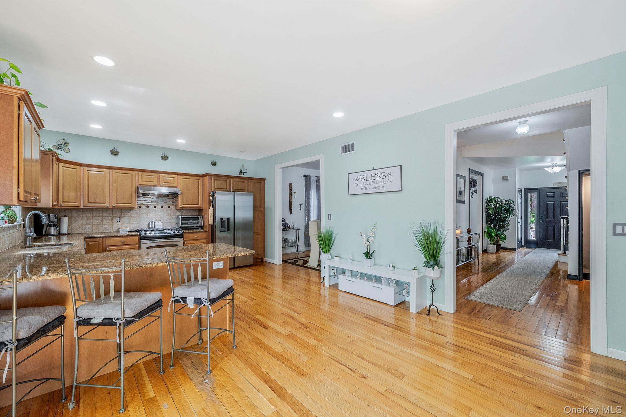 Rushmore St, Huntington Station, NY 11746