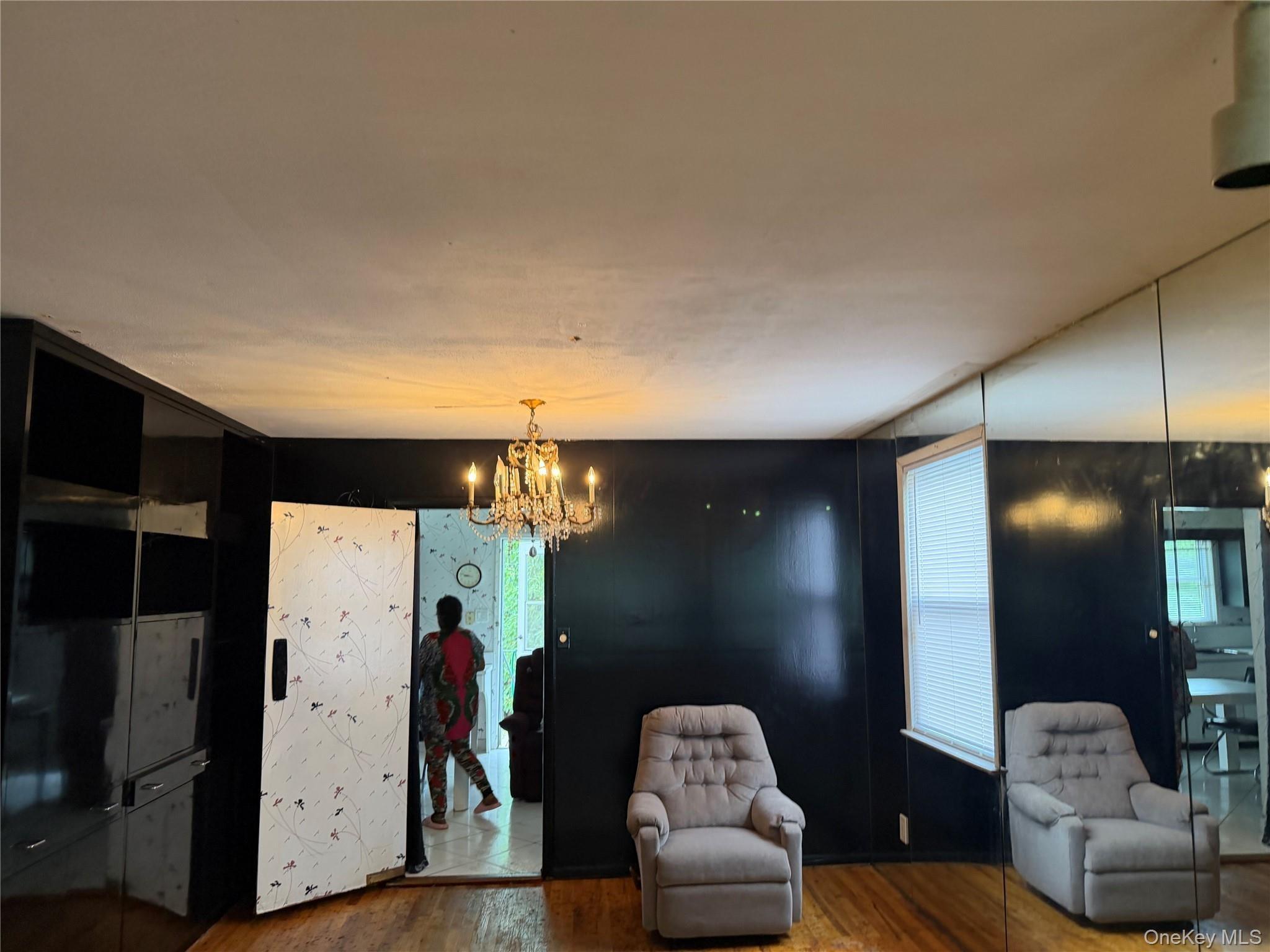 Douglaston Pkwy, Little Neck, NY 11362