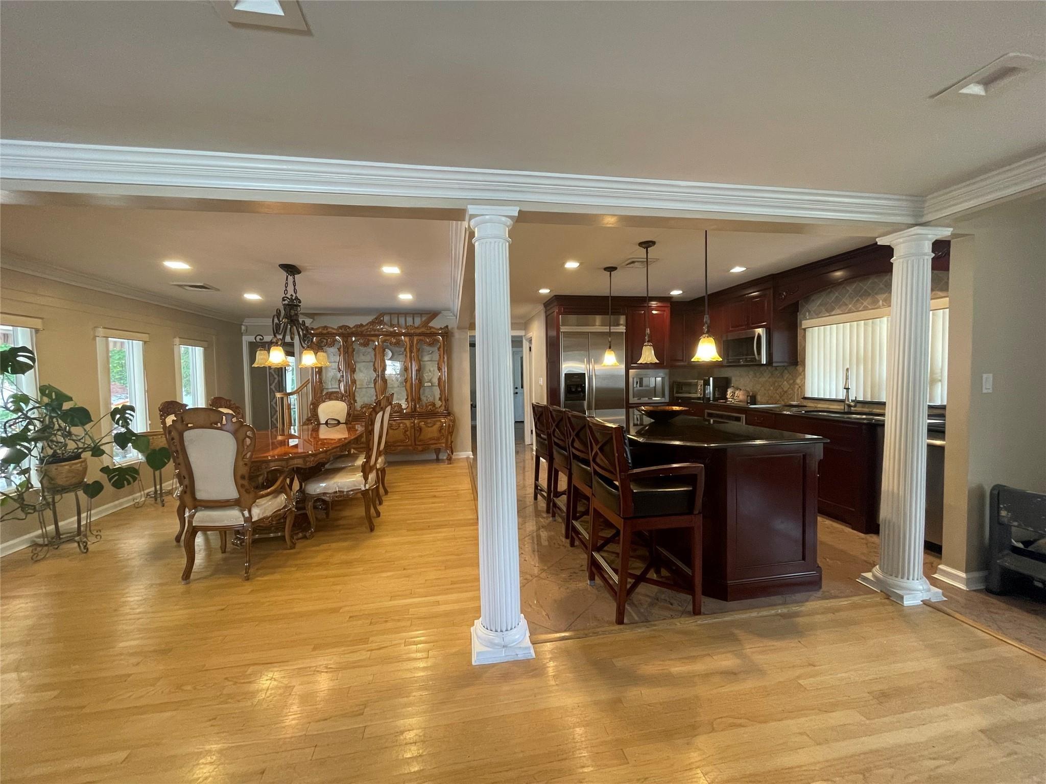Constellation Rd, Levittown, NY 11756