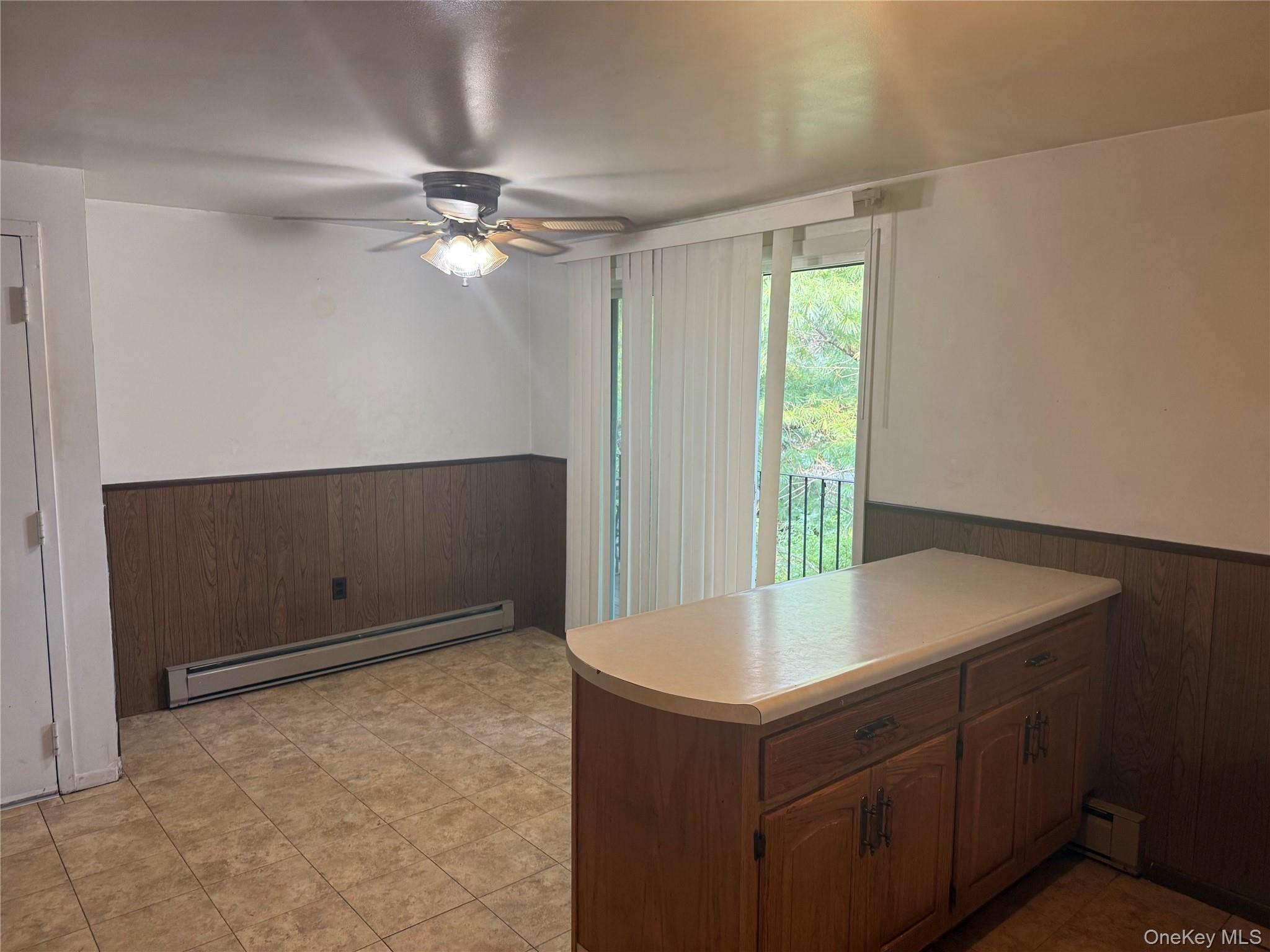 Parr Meadow Dr, Newburgh, NY 12550
