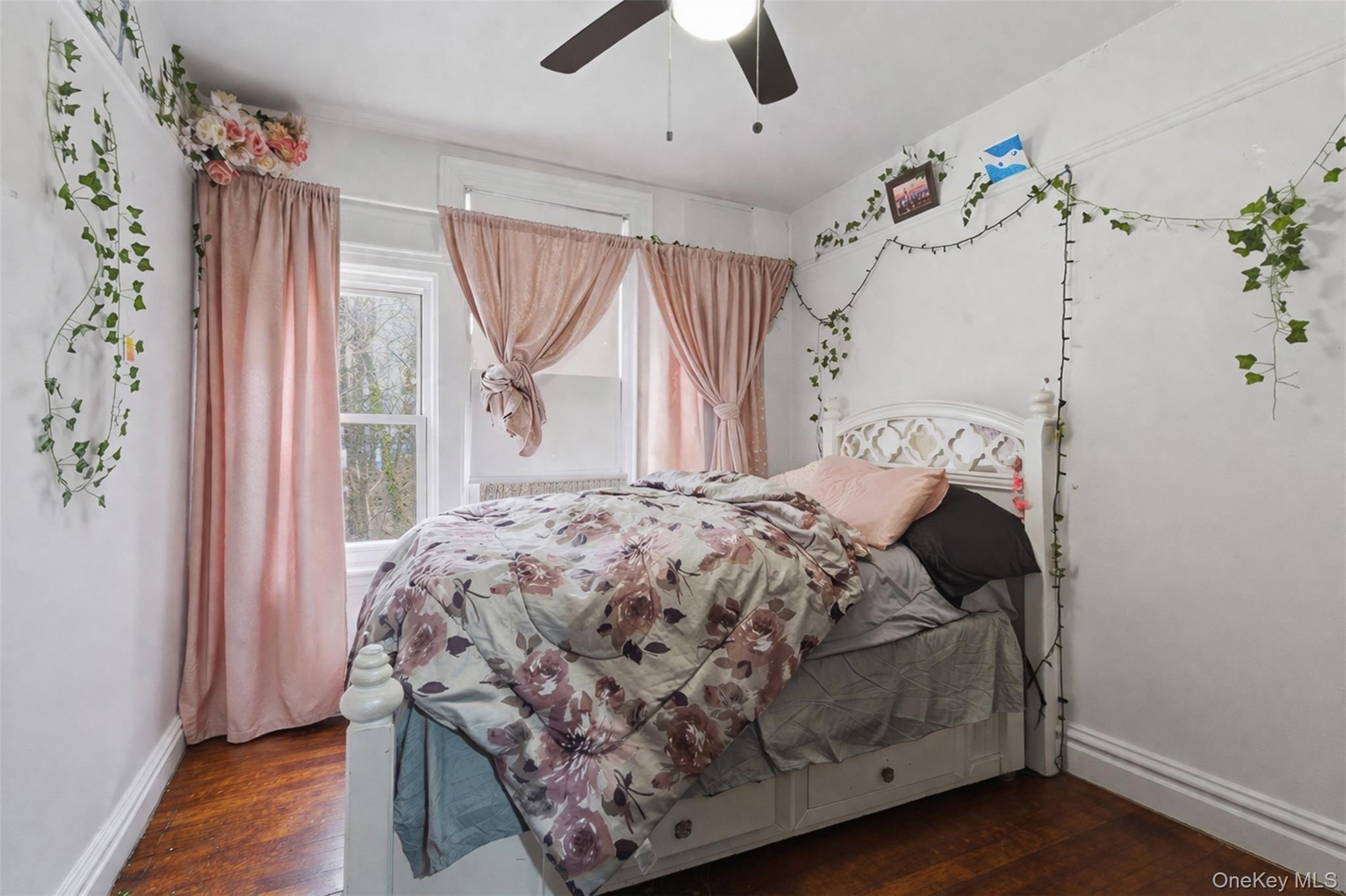 Parkway N, Yonkers, NY 10704