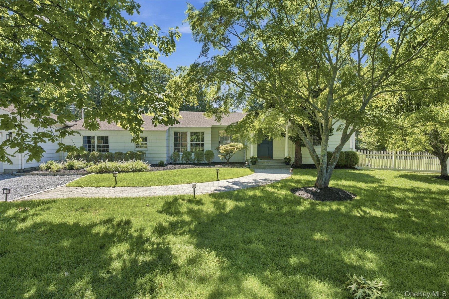 Oneck Ln, Westhampton Beach, NY 11978