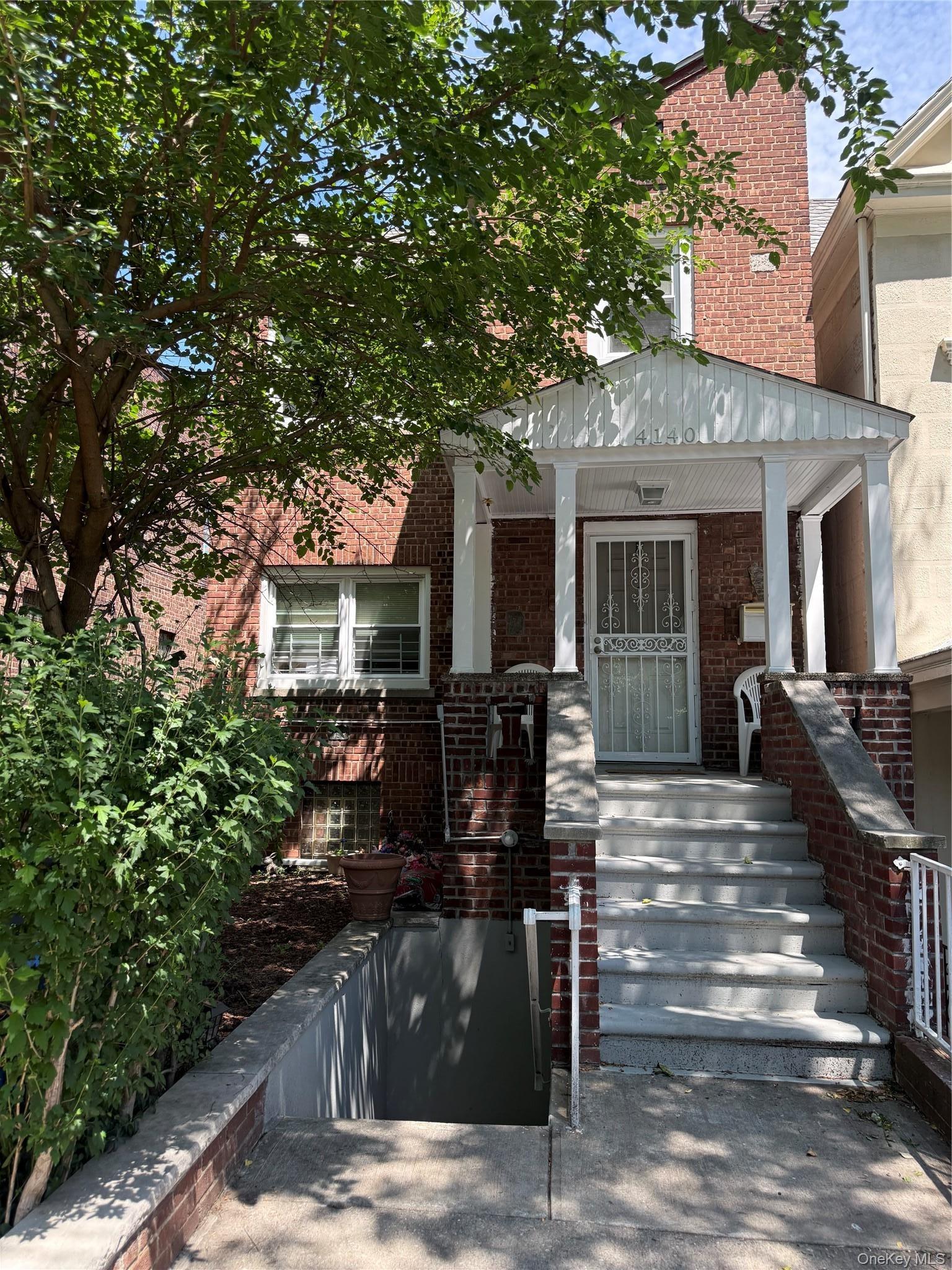 Digney Ave, Bronx, NY 10466