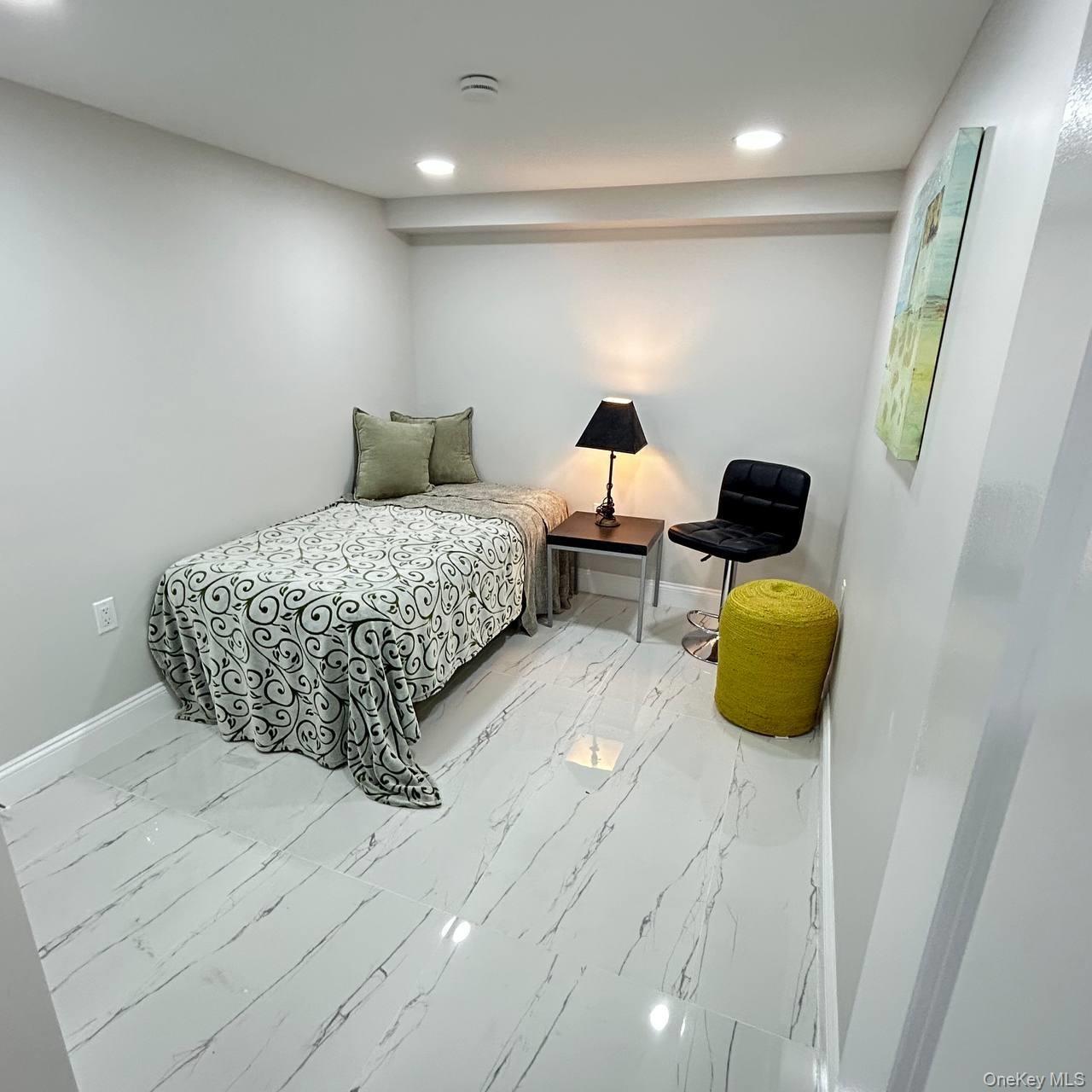 Leverich St, Hempstead, NY 11550