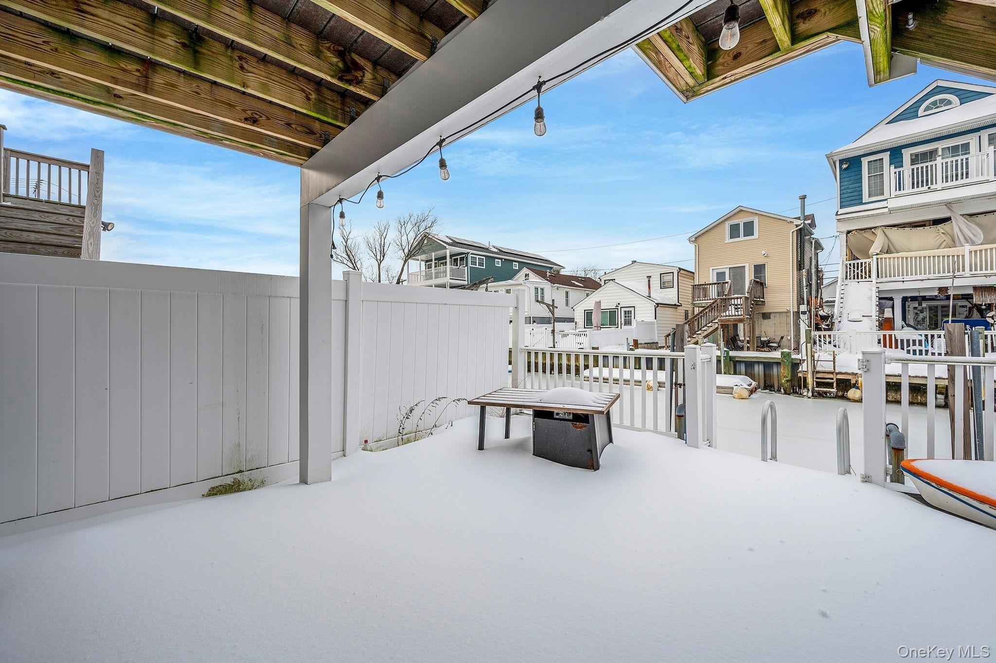 Beach Ave, Bellmore, NY 11710