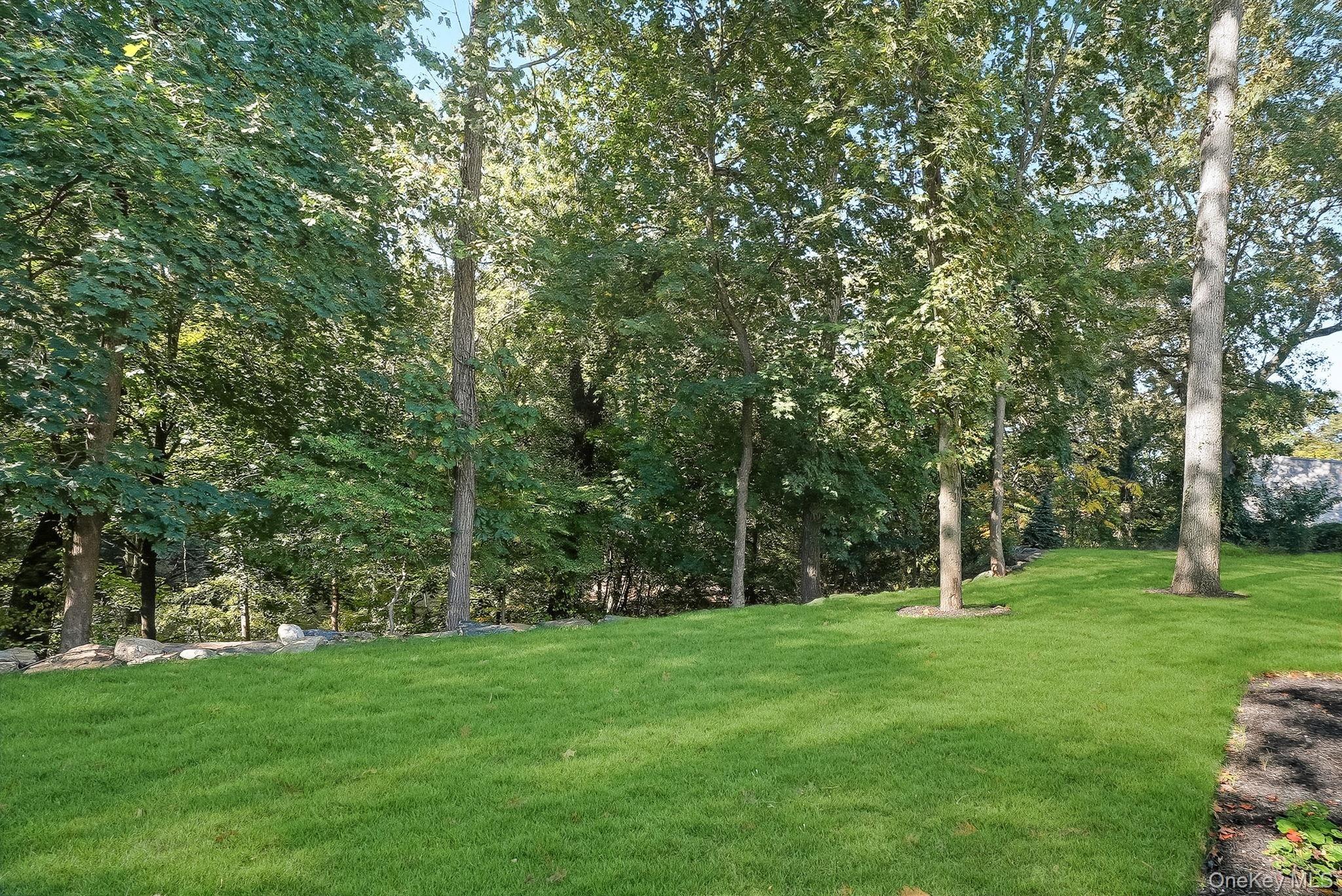 Kirby Ln N, Rye, NY 10580