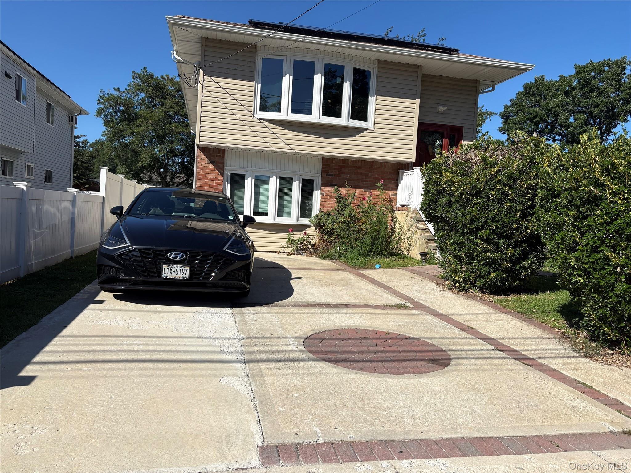 Williams Ave, Amityville, NY 11701