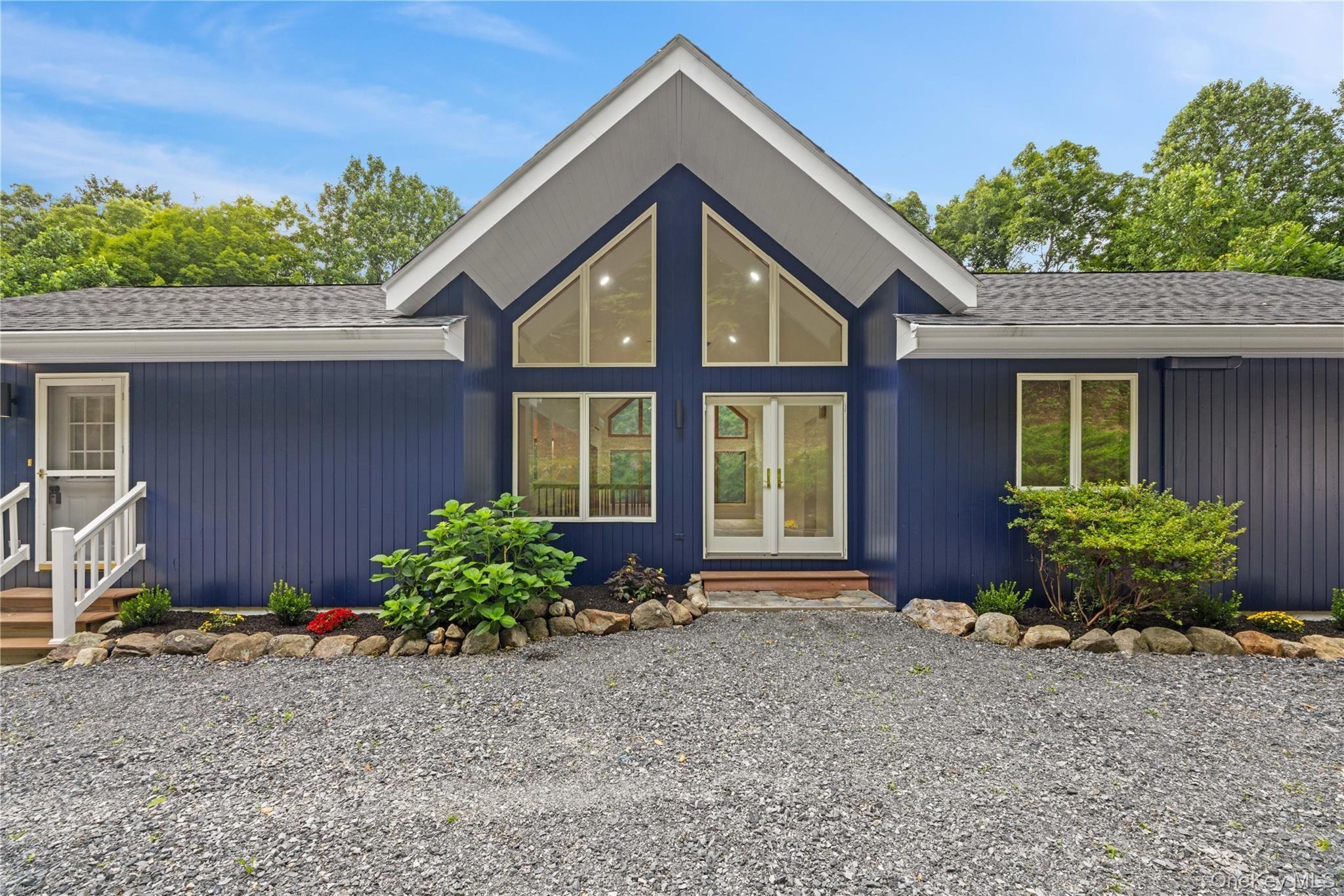 Babbling Brook Ln, Cold Spring, NY 10516