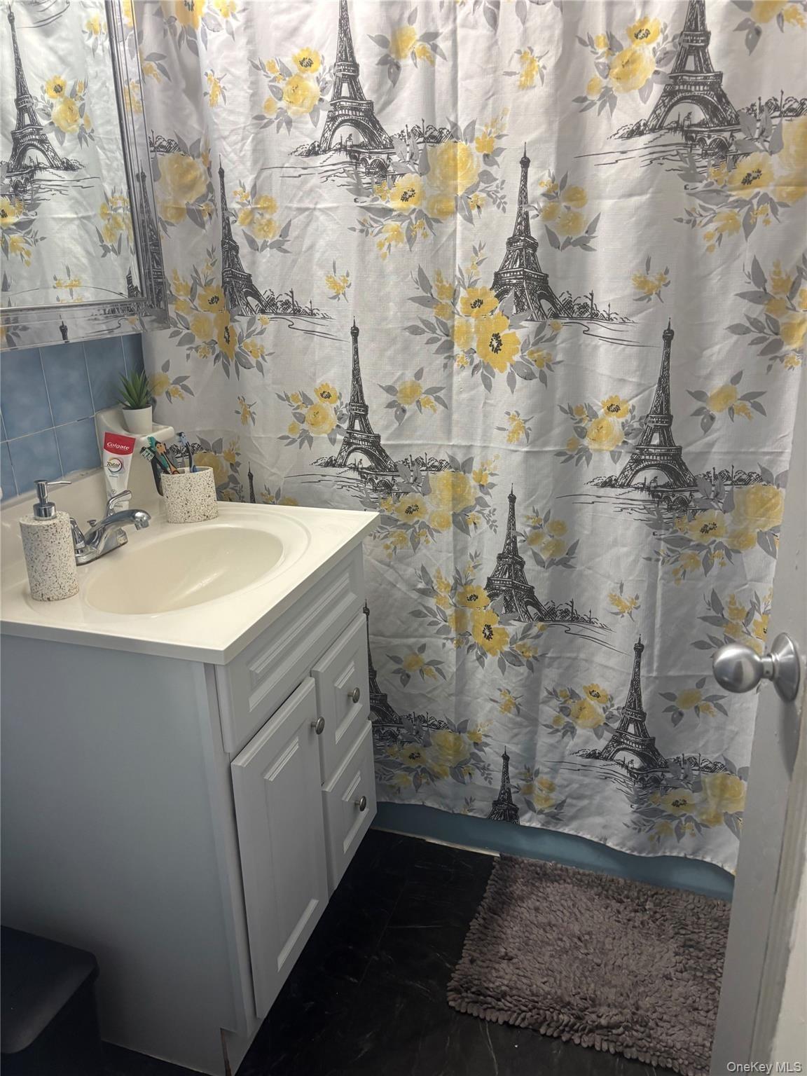 105th St, Ozone Park, NY 11417