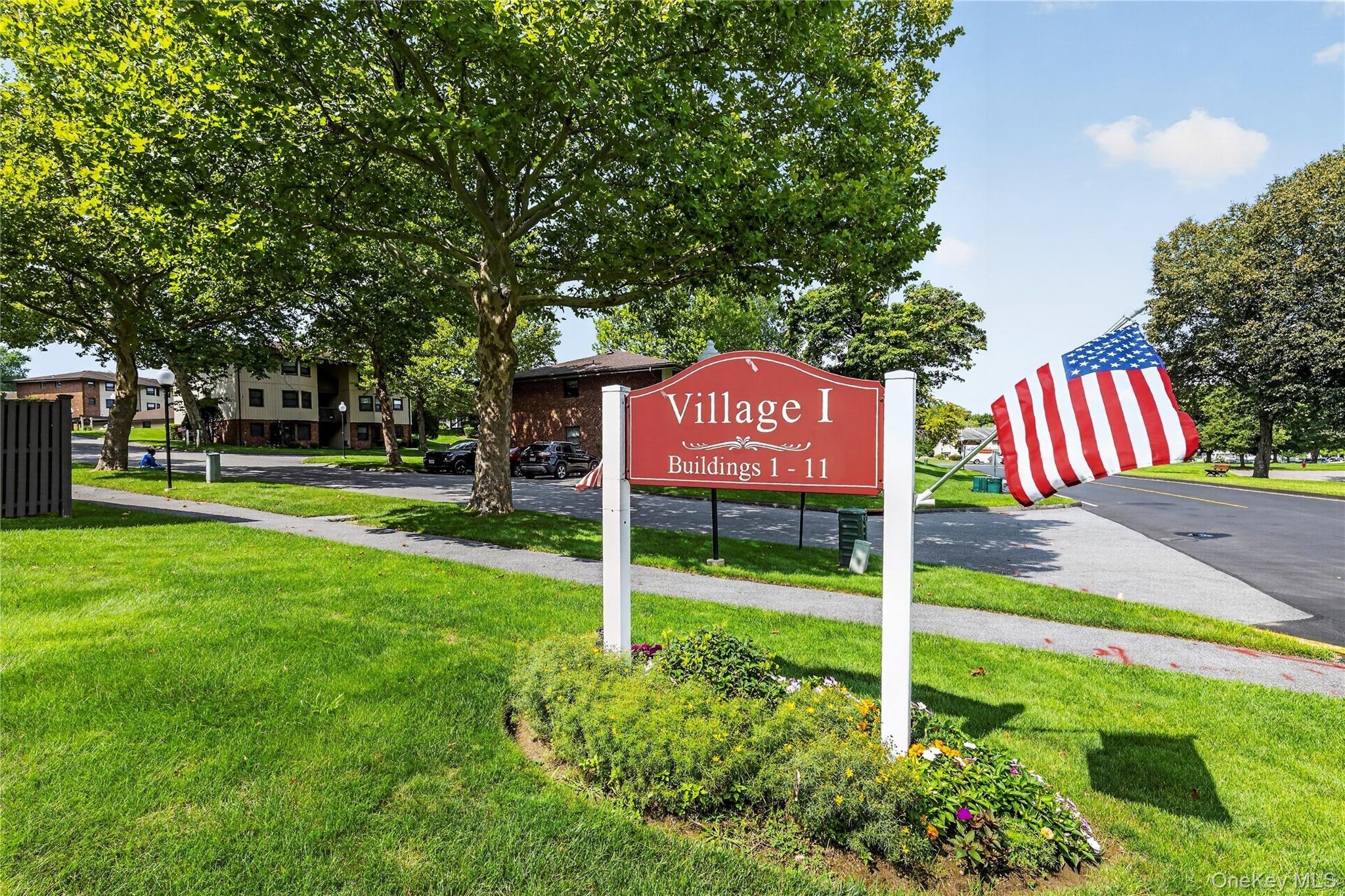 Hampton Ct, Yorktown Heights, NY 10598