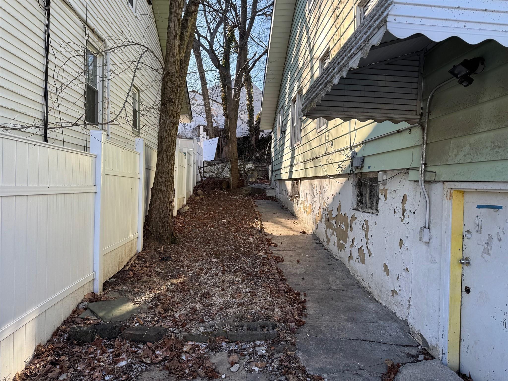 Wildwood Ave, Mount Vernon, NY 10550