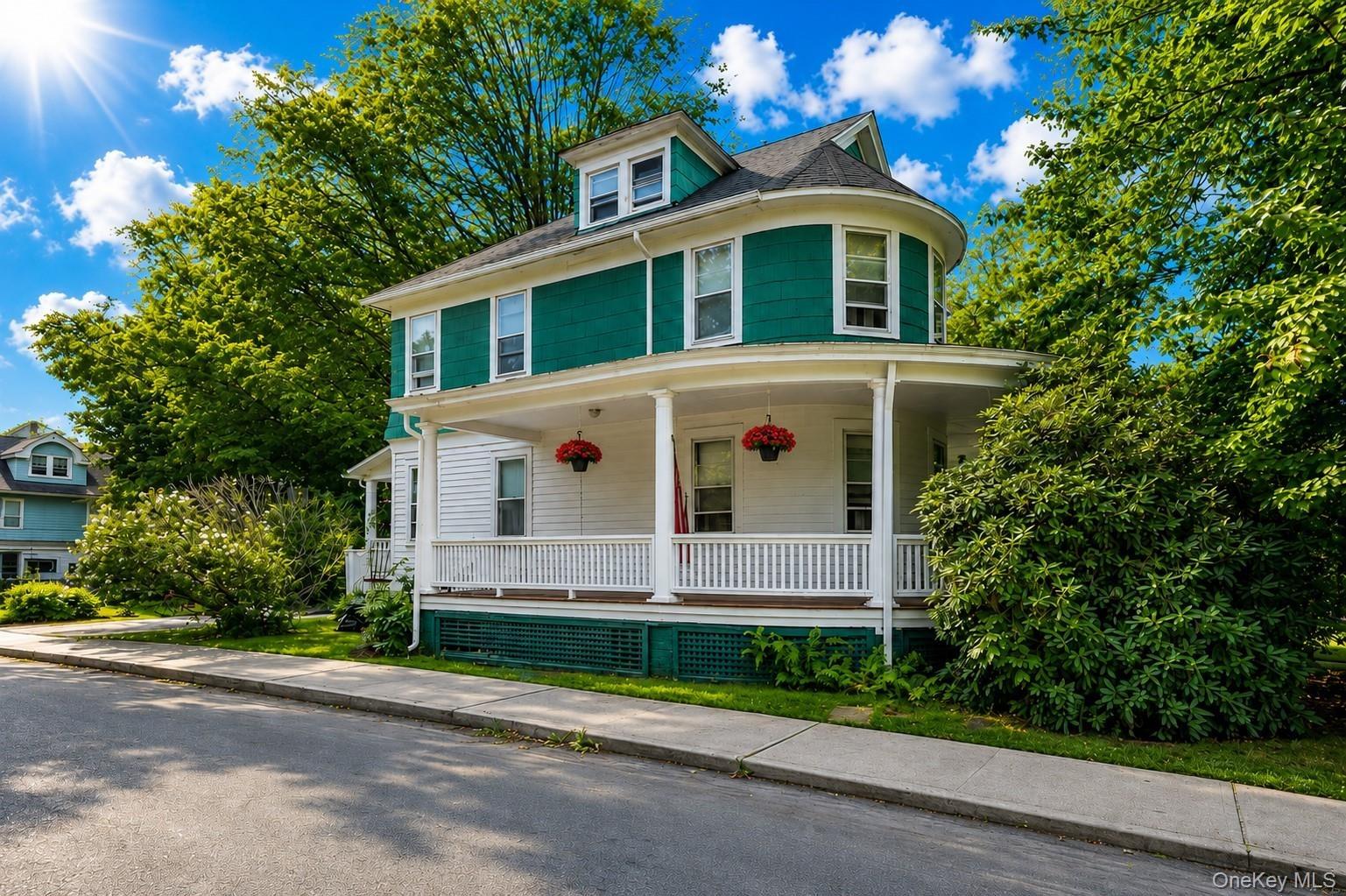 N Main St, Monroe, NY 10950