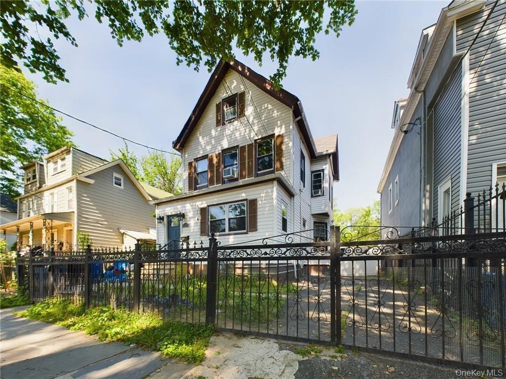 S 8th Ave, Mount Vernon, NY 10550