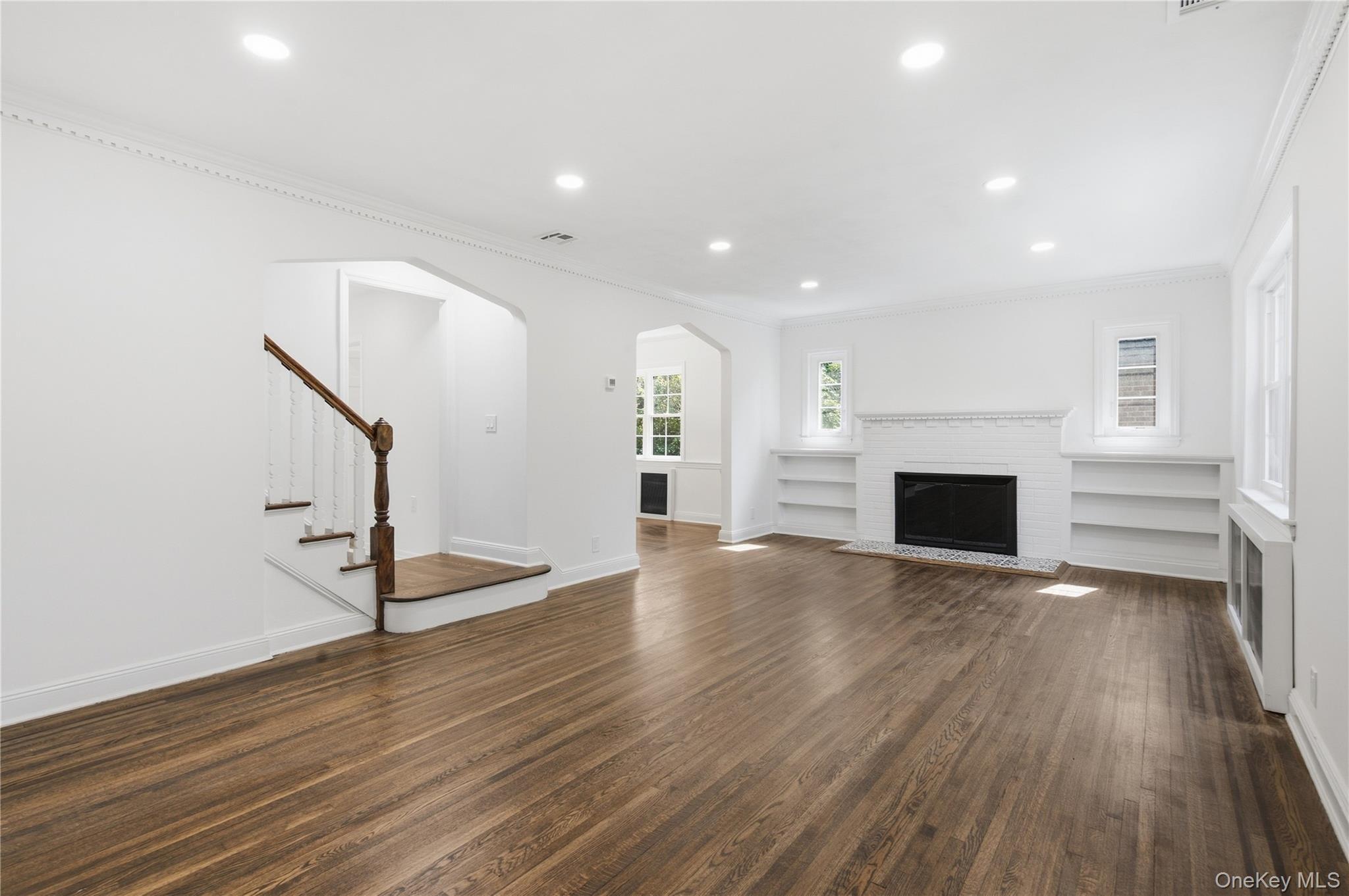 Kilburn Rd S, Garden City, NY 11530