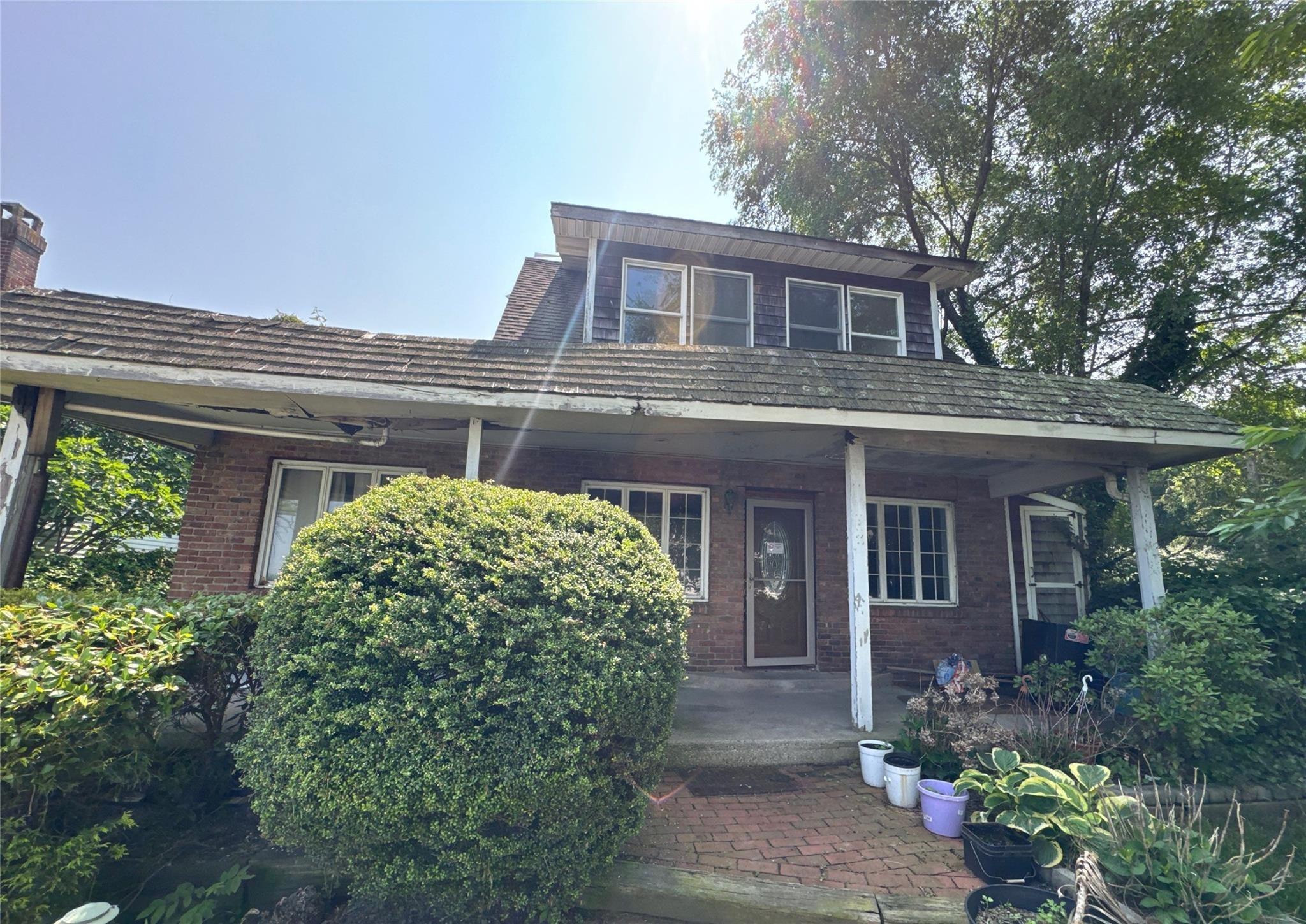 Harbor Rd, Cold Spring Harbor, NY 11724