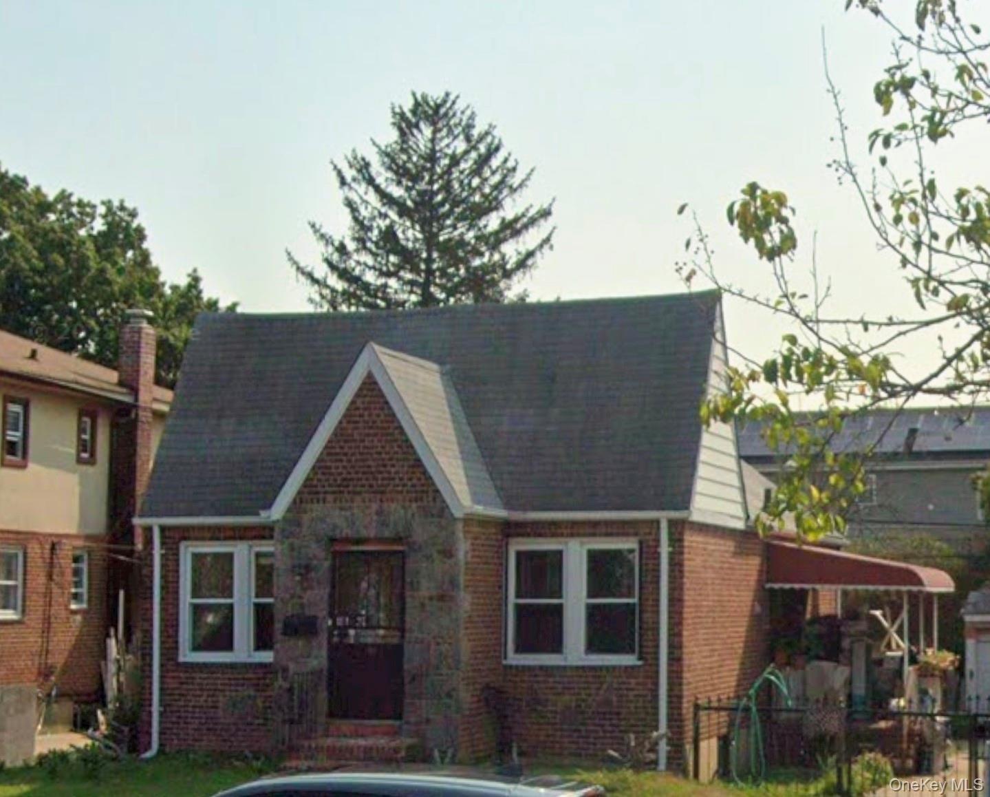 Francis Lewis Blvd, Laurelton, NY 11413