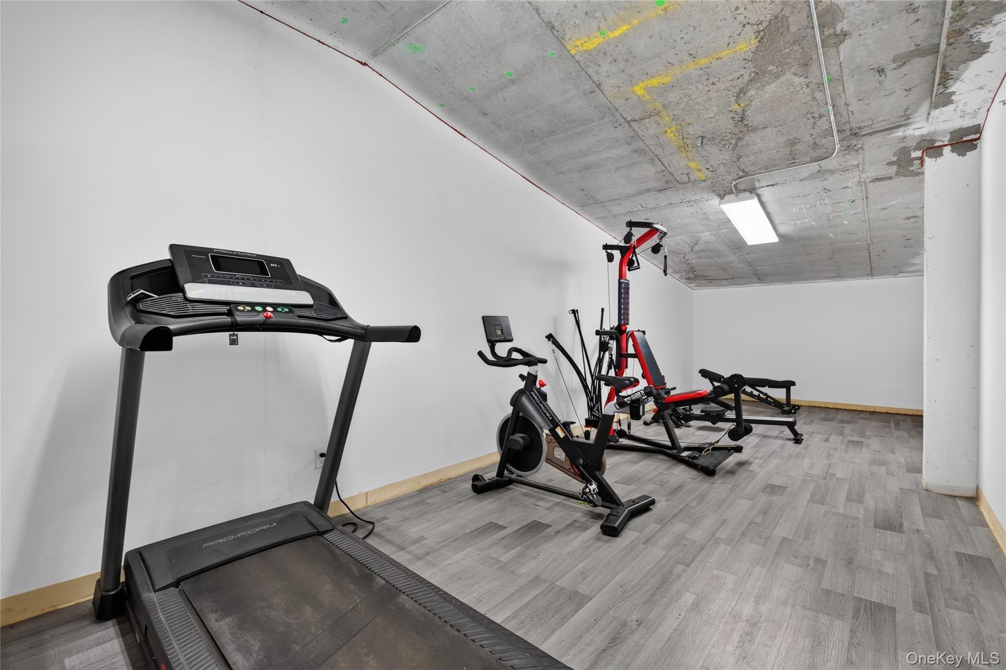 Northern Blvd, Flushing, NY 11354