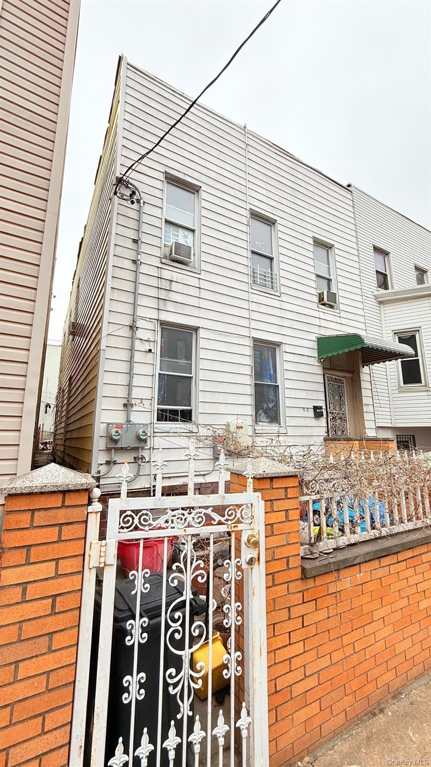 34th St, Long Island City, NY 11101