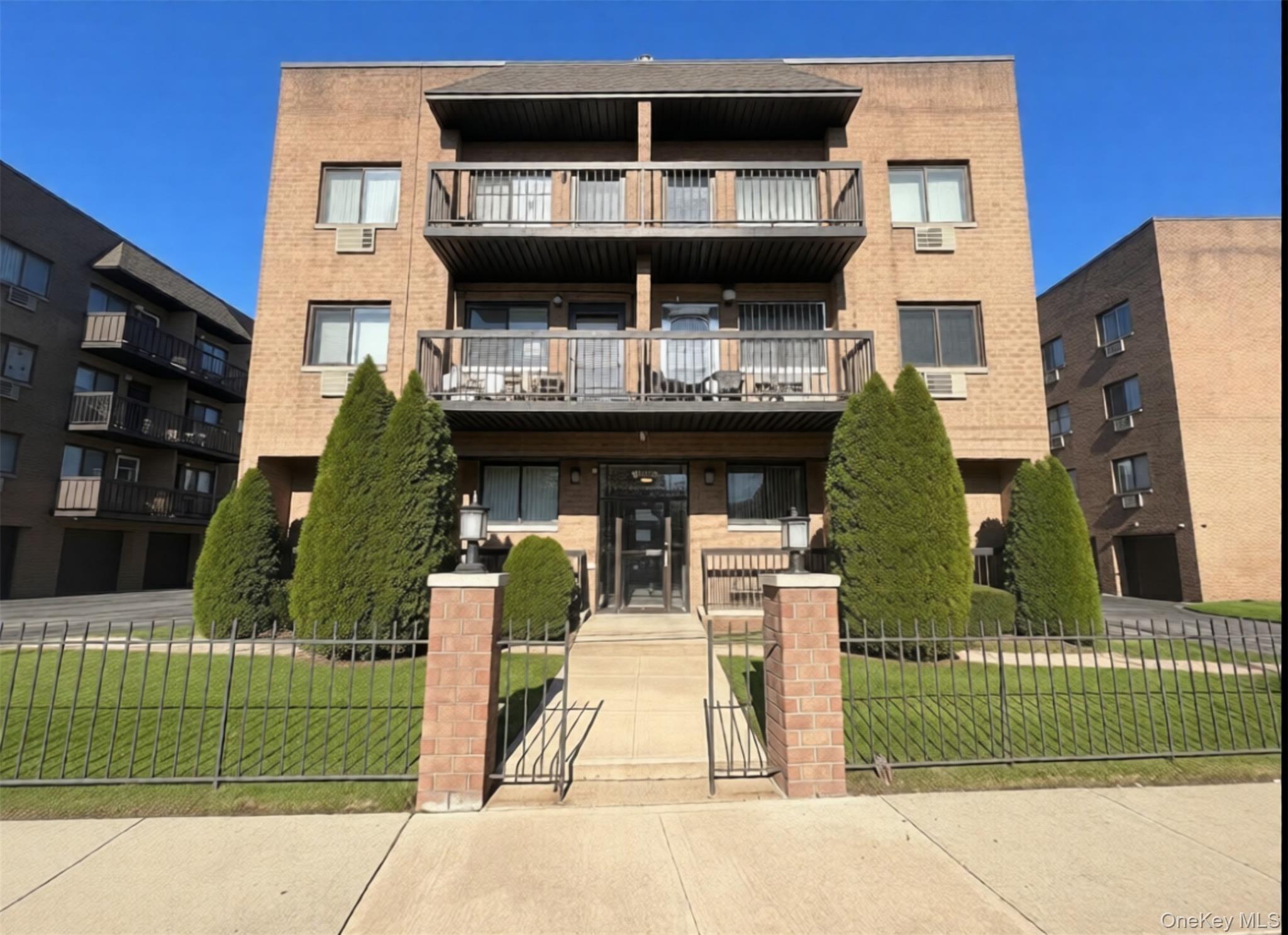 N Conduit Ave, Ozone Park, NY 11417