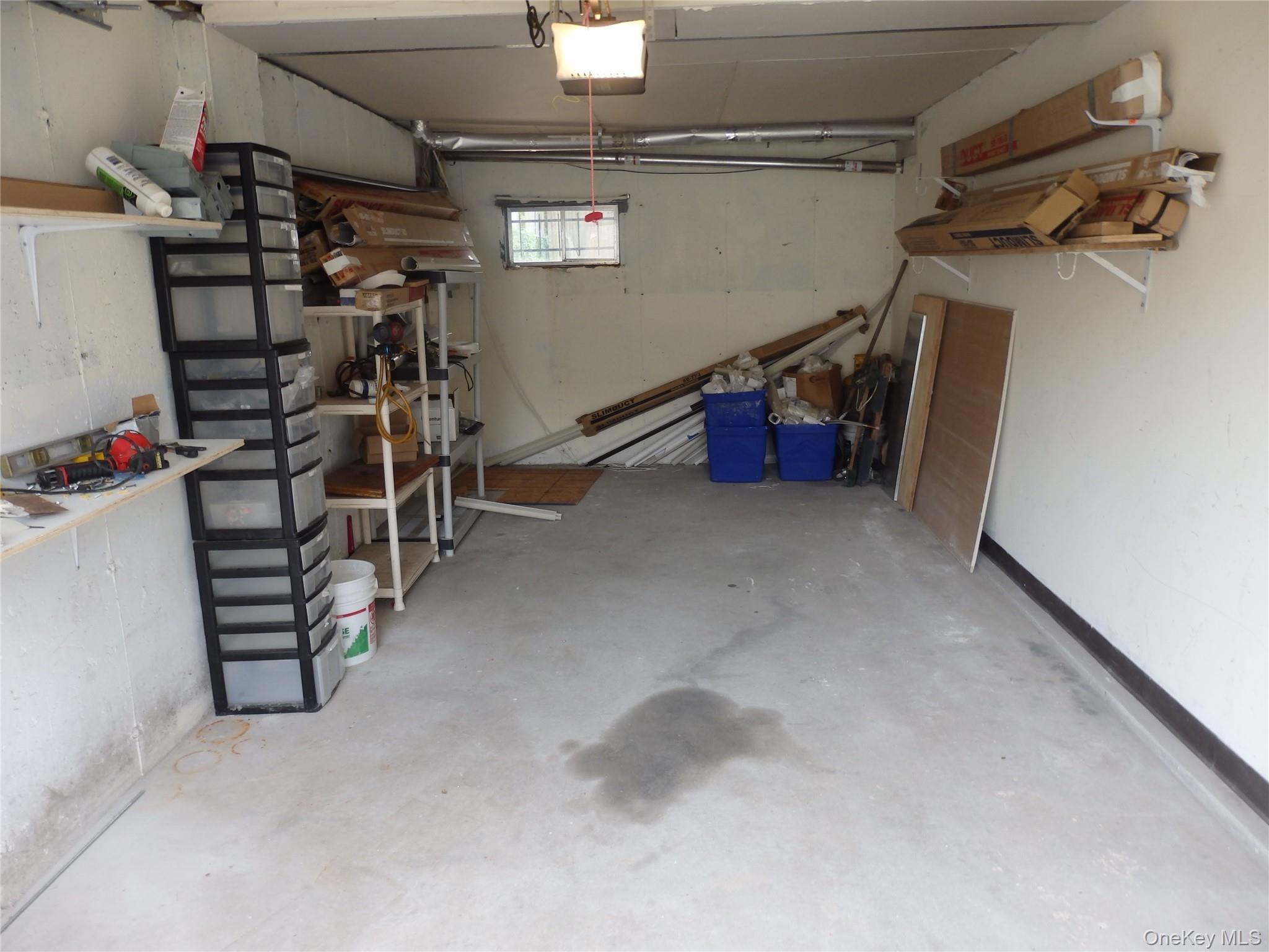 E Pine St, Long Beach, NY 11561