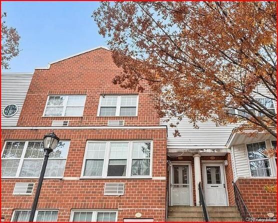 Sunset Blvd, Bronx, NY 10473