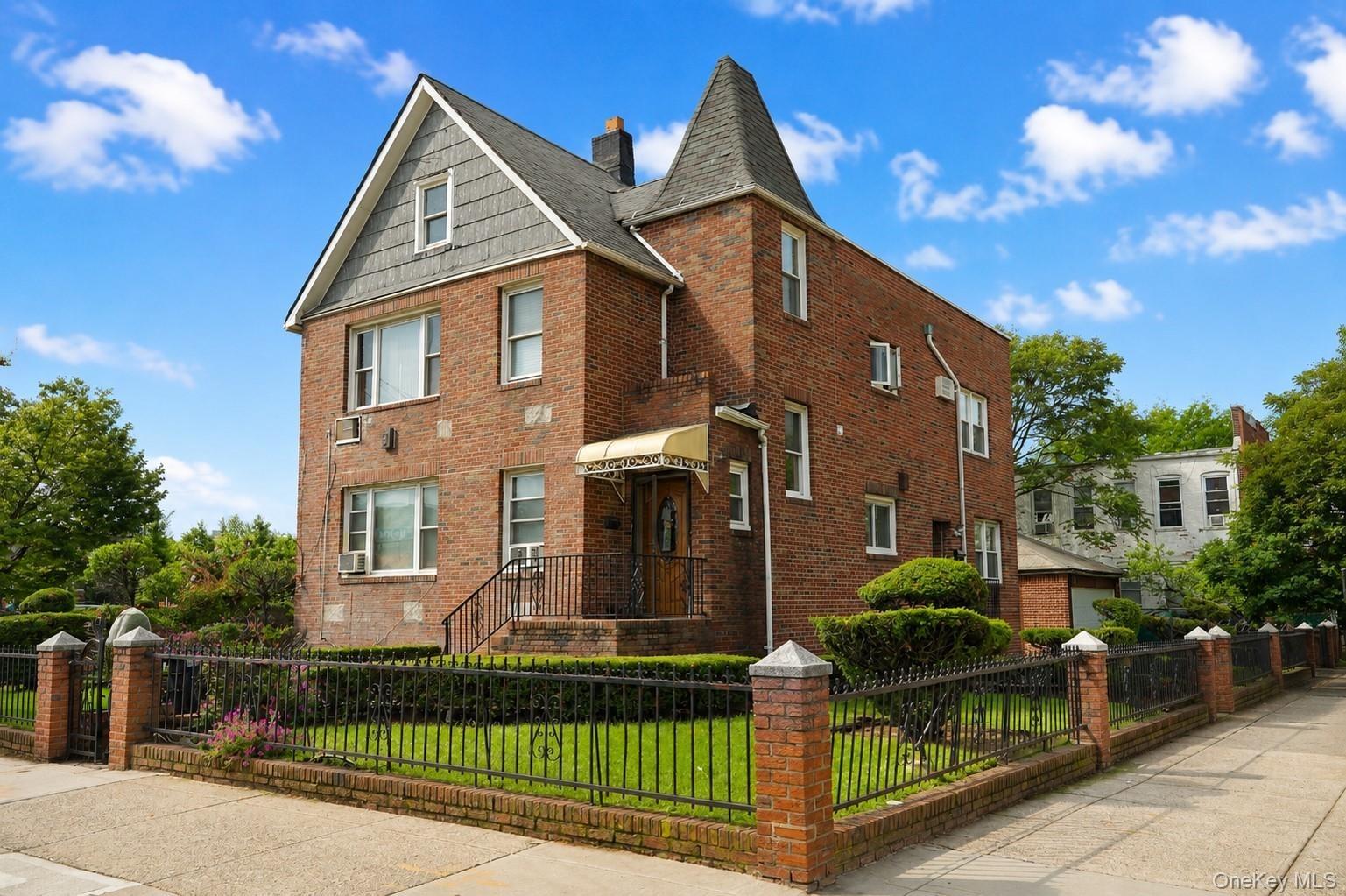 Stillwell Ave, Brooklyn, NY 11223