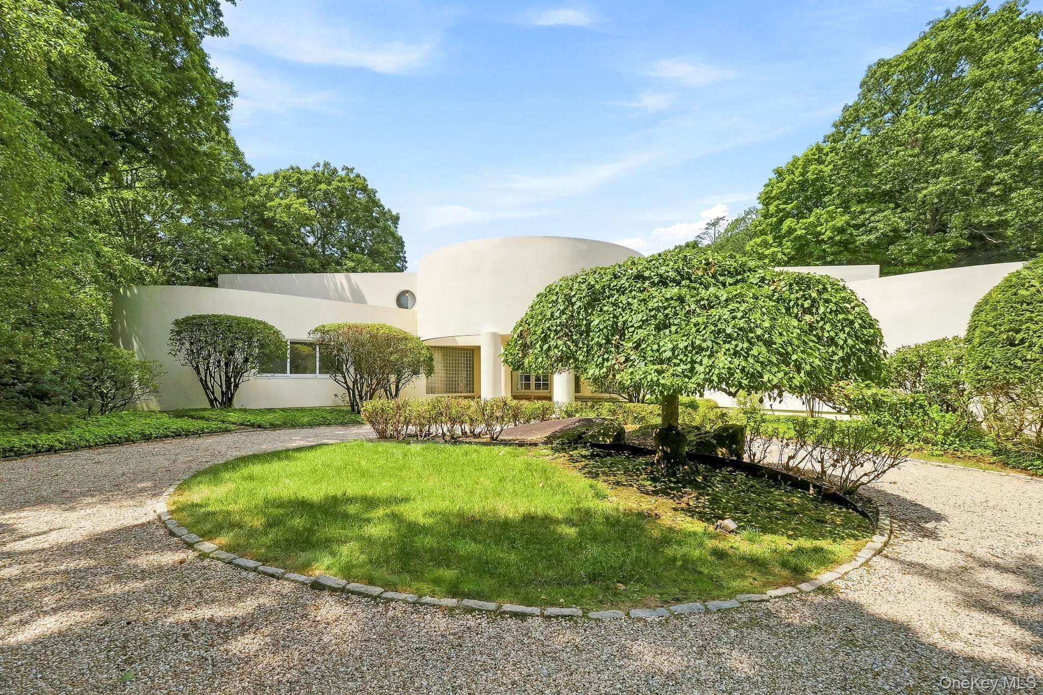 Bessel Ln, Chappaqua, NY 10514