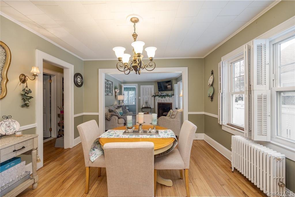 Yale Pl, Lynbrook, NY 11563