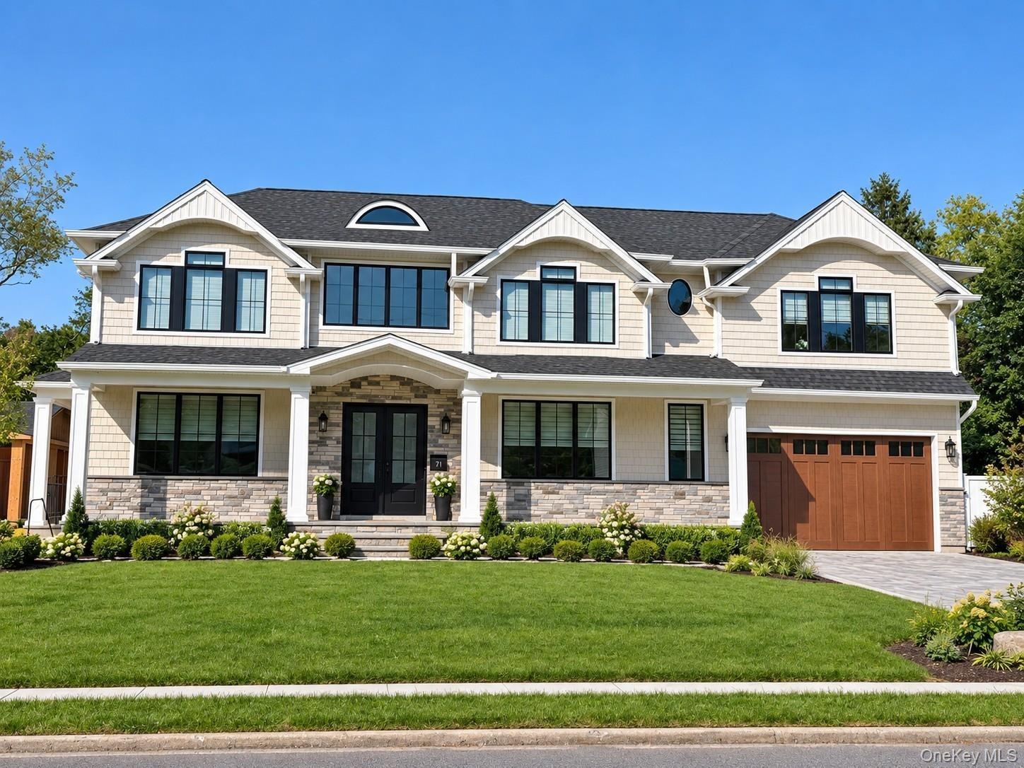 Horton Pl, Syosset, NY 11791