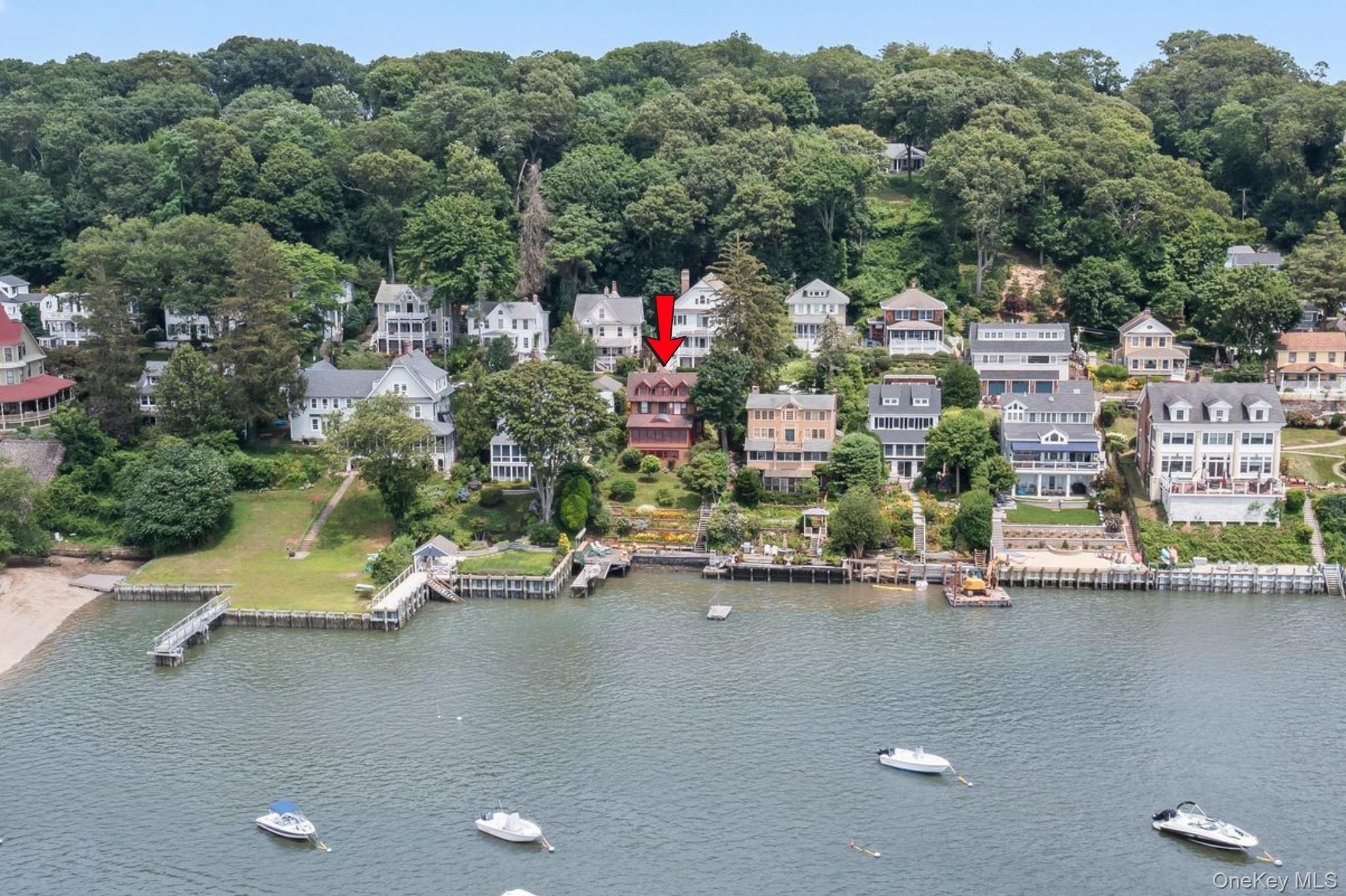 Bayview Ave, Northport, NY 11768