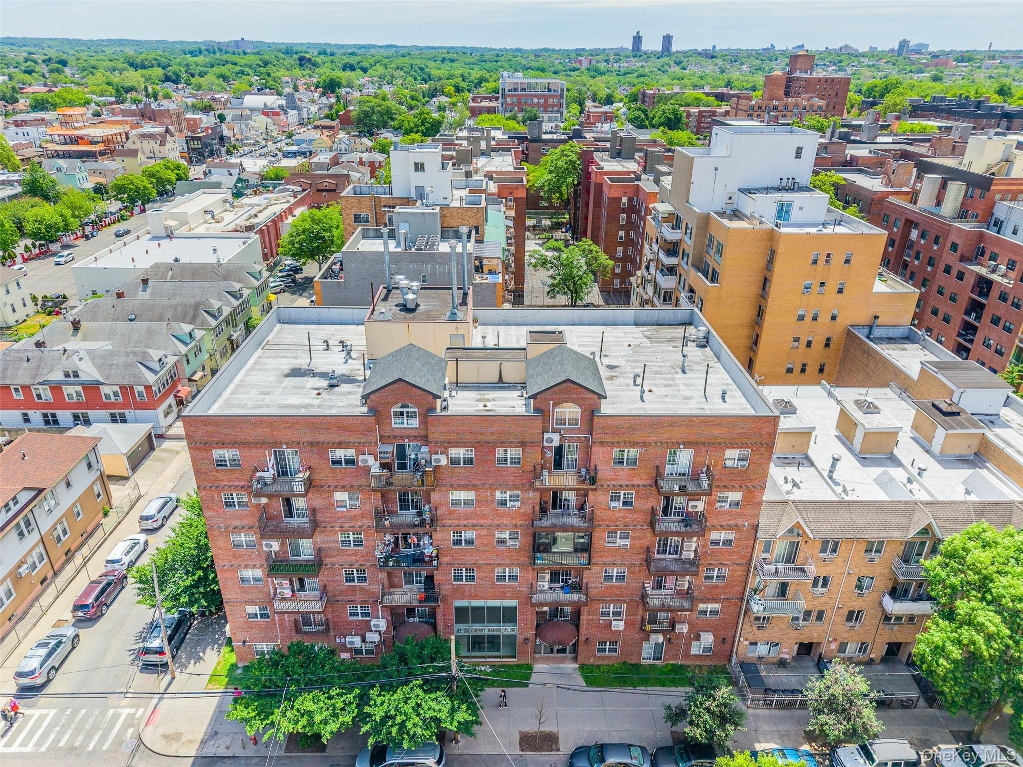 Cherry Ave, Flushing, NY 11355