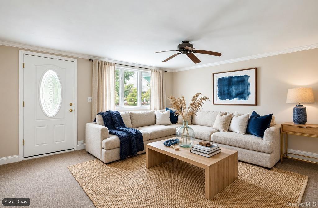 South St, Seaford, NY 11783