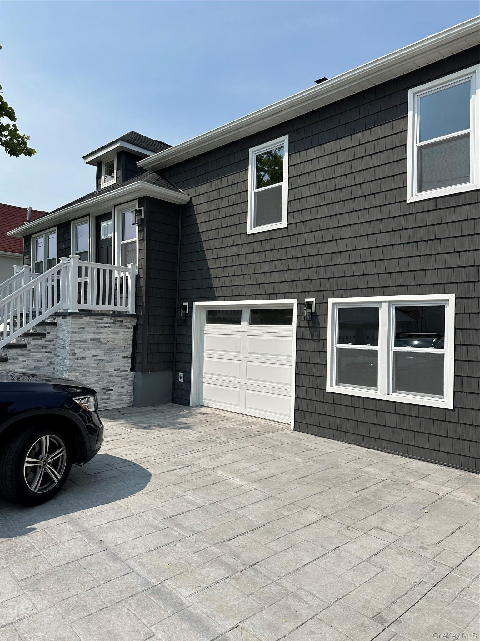 Delaware Ave, Island Park, NY 11558