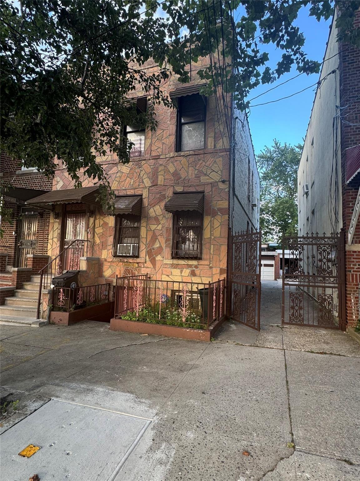 Hone Ave, Bronx, NY 10469
