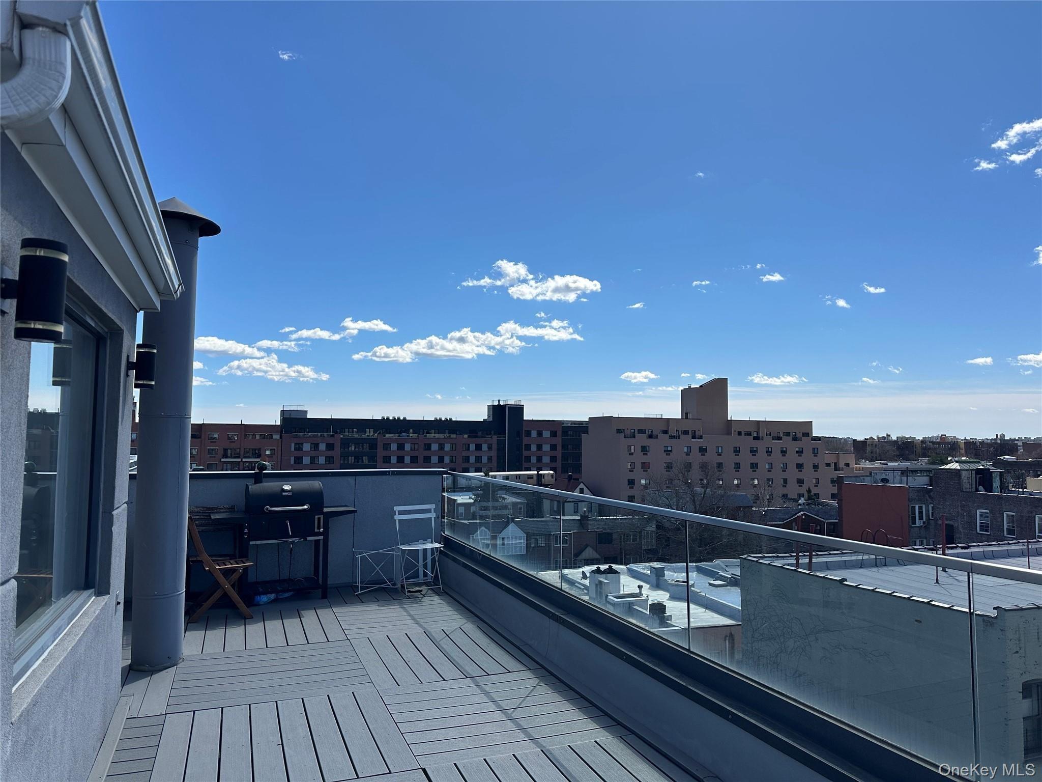 29th St, Astoria, NY 11106