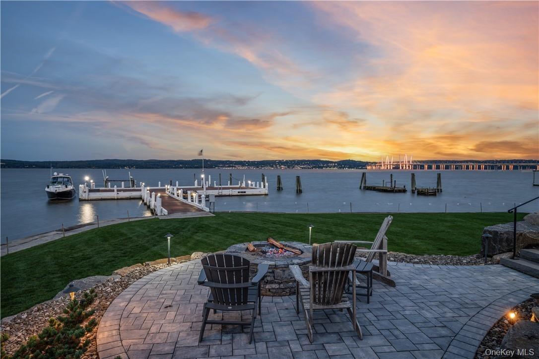 Voorhis Pt, Nyack, NY 10960