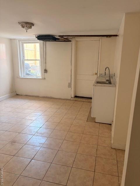 Carpenter Ave, Newburgh, NY 12550