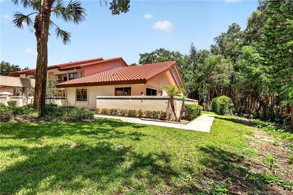 Se Martinique Dr, Stuart, FL 34997