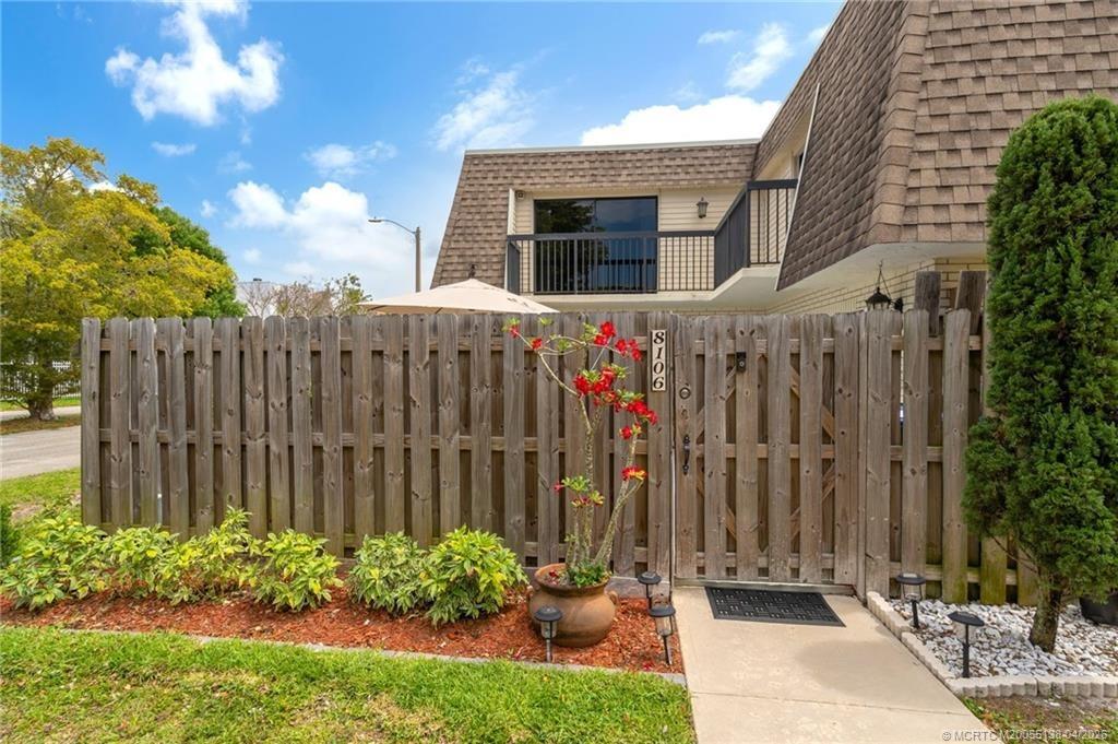 Sw 23rd St, North Lauderdale, FL 33068