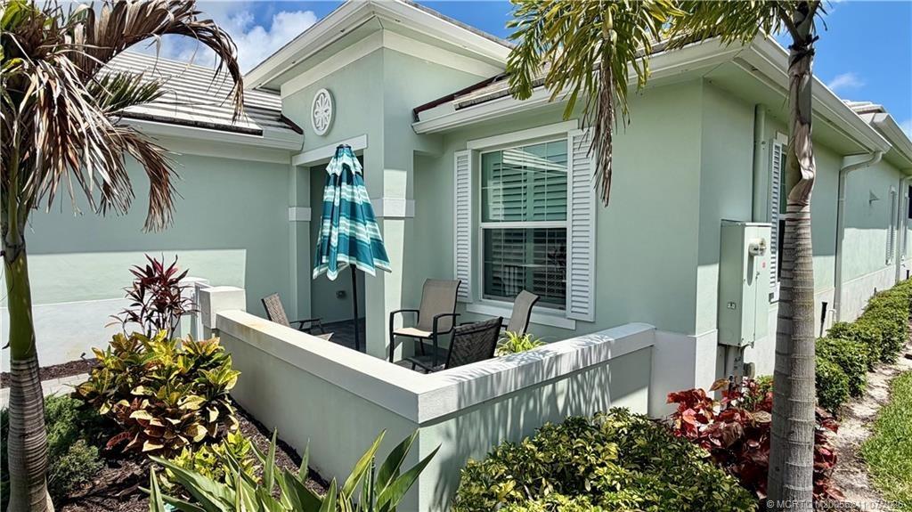 Saint Catherines Cir, Vero Beach, FL 32967