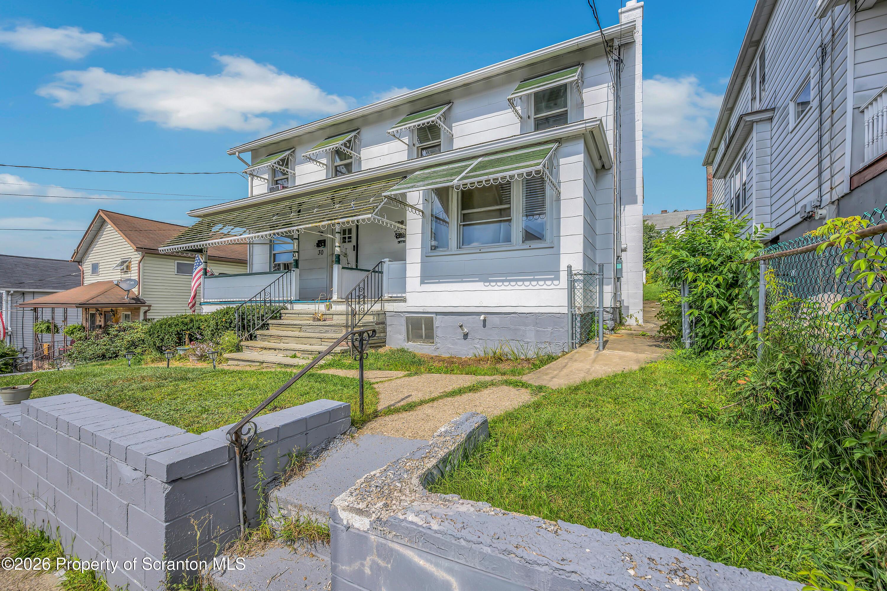 W Stanton St, Wilkes Barre, PA 18705